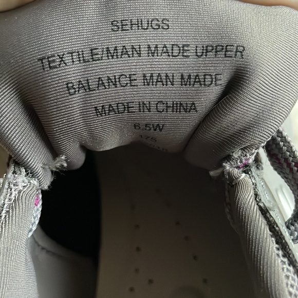 Women’s Easy Spirit Sneakers 👟 Size 6.5 - Picture 3 of 3